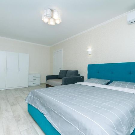 New Apartment On Starokyivska 1/5 المظهر الخارجي الصورة