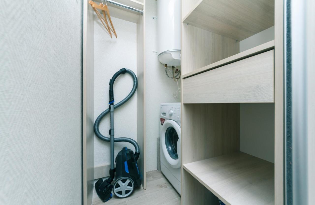 New Apartment On Starokyivska 1/5 المظهر الخارجي الصورة